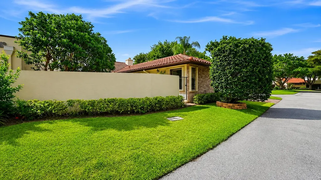 6906 Palmar Court Boca Raton FL 33433