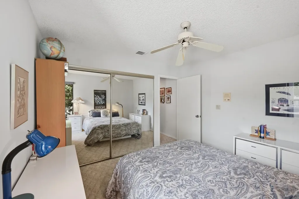 6906 Palmar Court Boca Raton FL 33433