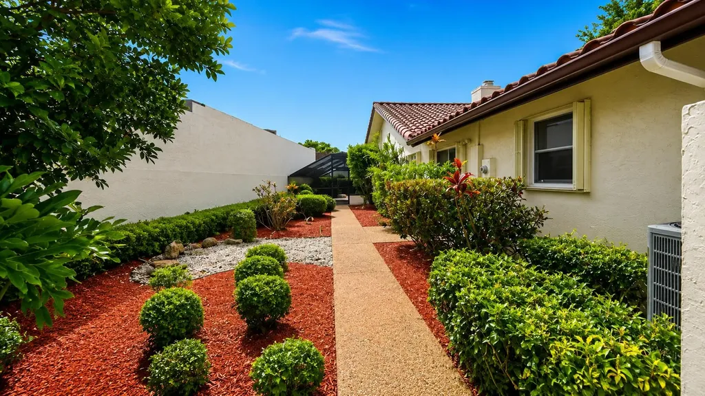 6906 Palmar Court Boca Raton FL 33433