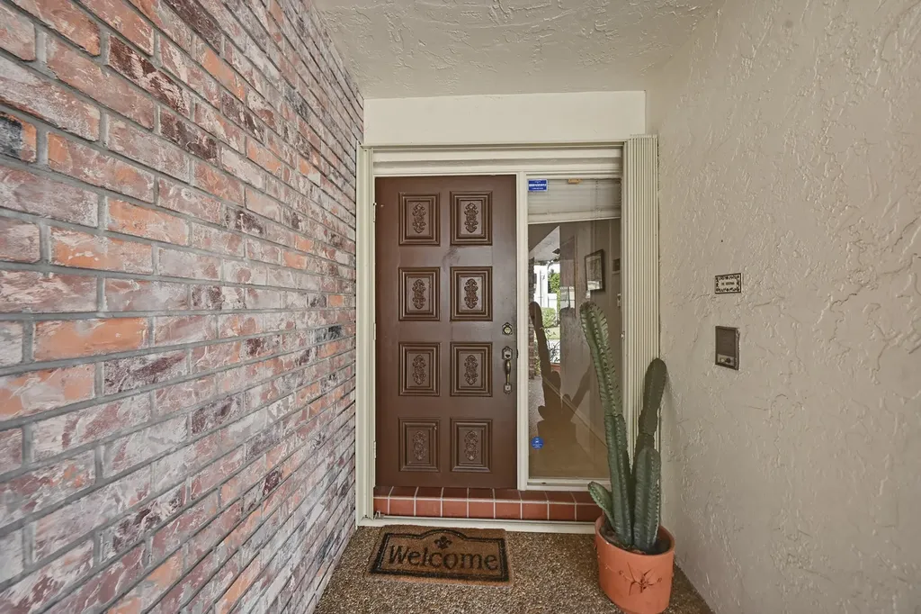 6906 Palmar Court Boca Raton FL 33433
