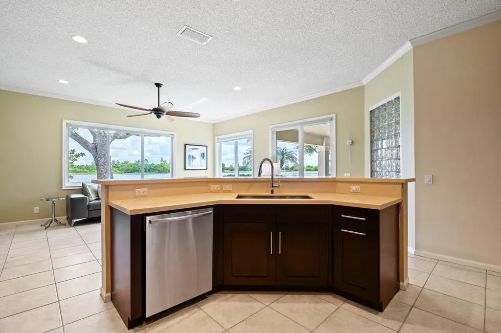 804 Heritage Drive Weston FL 33326