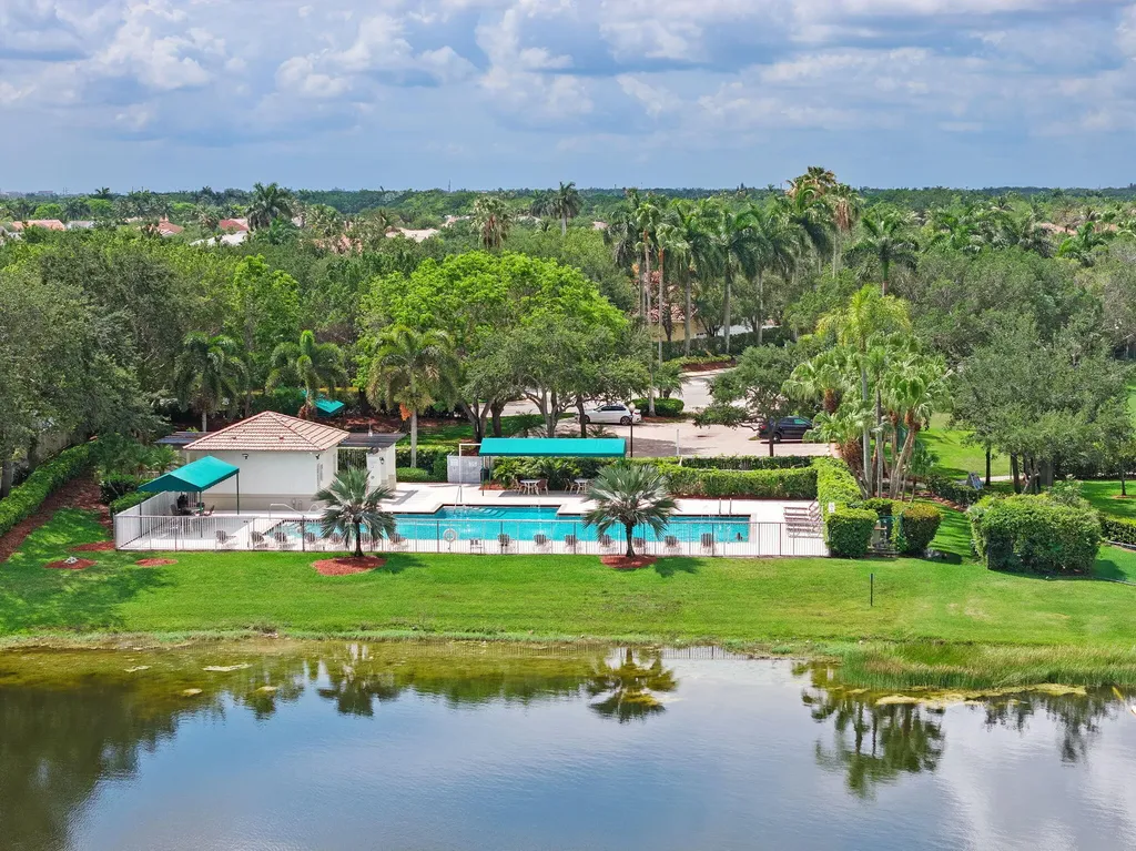 804 Heritage Drive Weston FL 33326