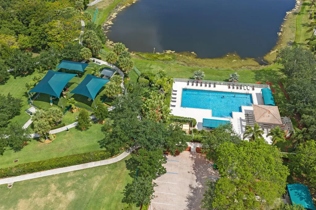 804 Heritage Drive Weston FL 33326