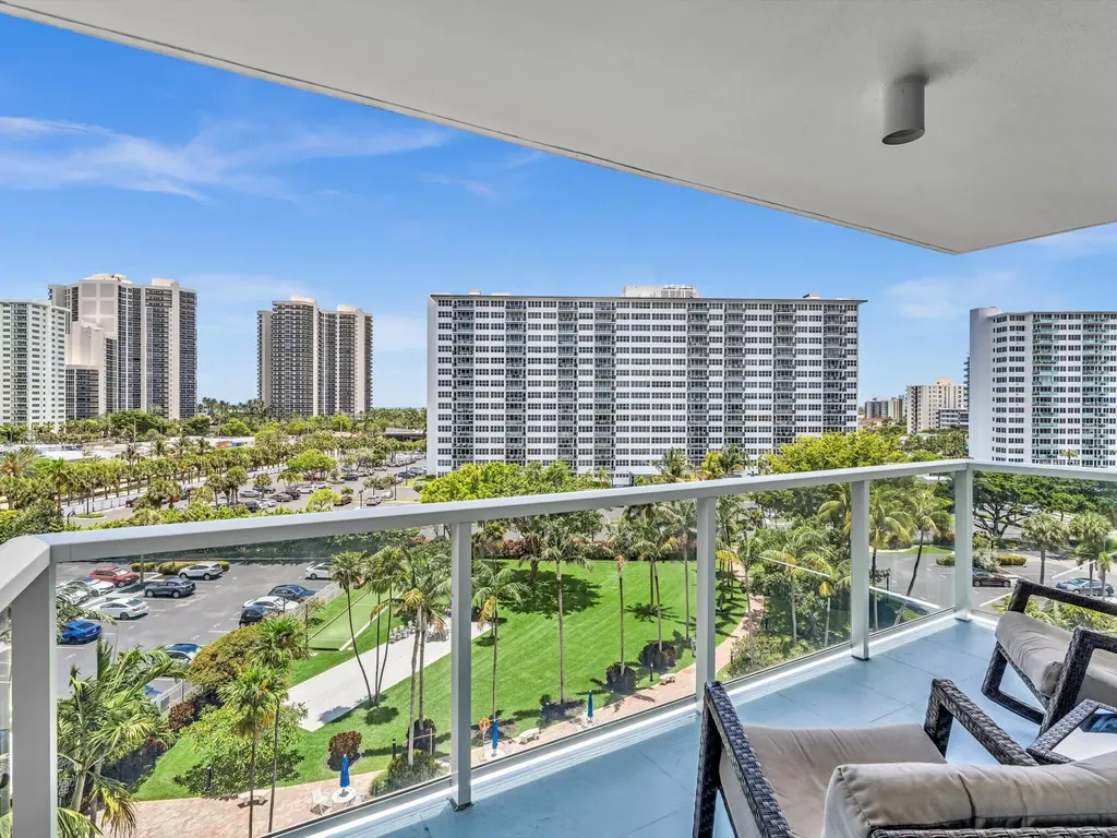 3300 NE 36th Street Fort Lauderdale FL 33308