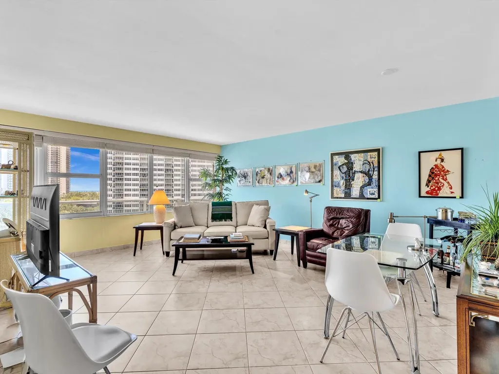 3300 NE 36th Street Fort Lauderdale FL 33308