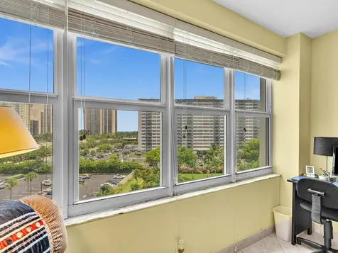 3300 NE 36th Street Fort Lauderdale FL 33308