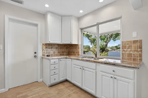 5907 NW 71st Avenue Tamarac FL 33321