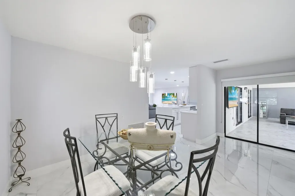 6396 Country Wood Way Delray Beach FL 33484
