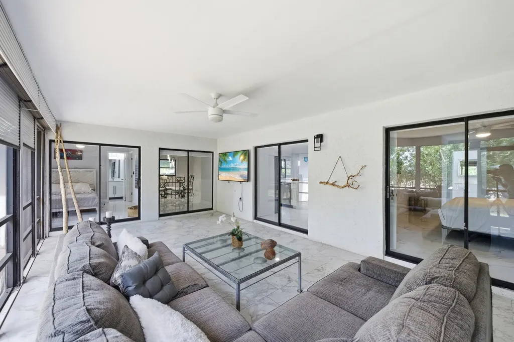6396 Country Wood Way Delray Beach FL 33484