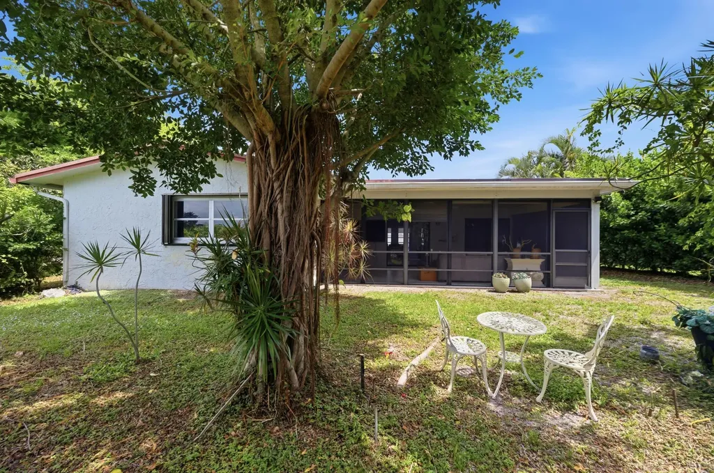6396 Country Wood Way Delray Beach FL 33484