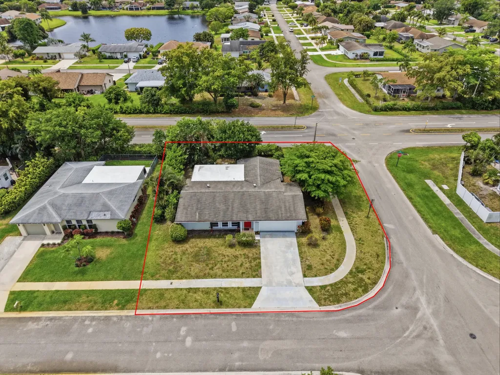6396 Country Wood Way Delray Beach FL 33484