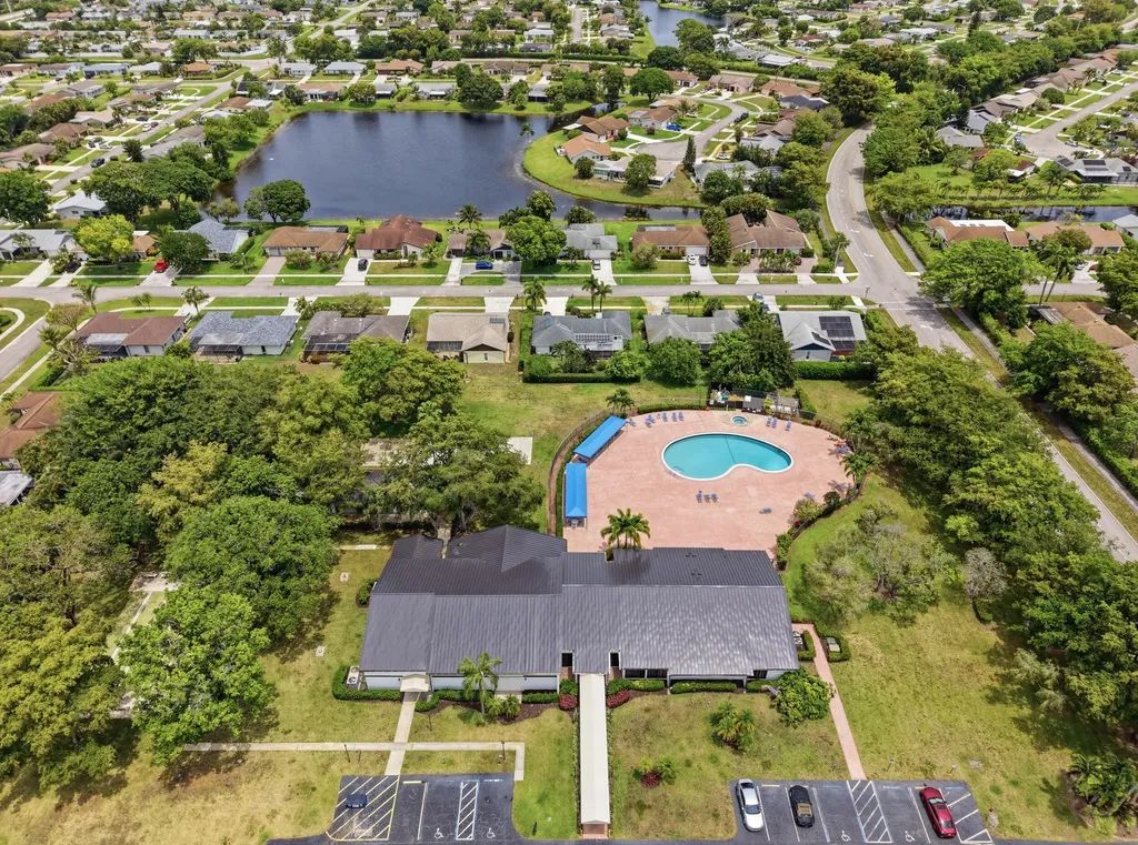 6396 Country Wood Way Delray Beach FL 33484
