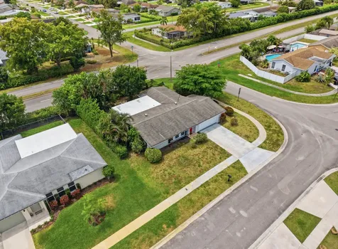 6396 Country Wood Way Delray Beach FL 33484