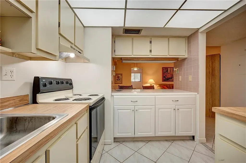 15469 Lakes Of Delray Boulevard Delray Beach FL 33484