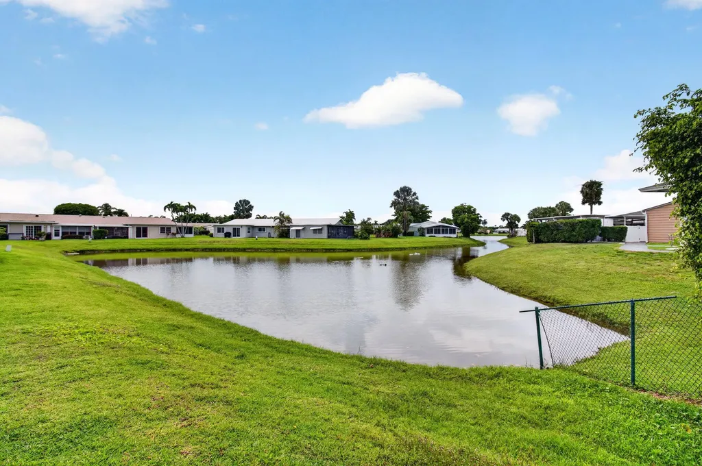6049 Dusenburg Road Delray Beach FL 33484