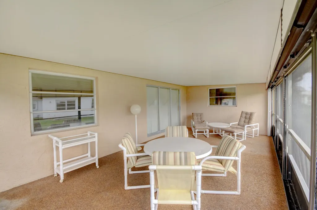 6049 Dusenburg Road Delray Beach FL 33484