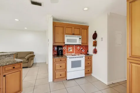 6049 Dusenburg Road Delray Beach FL 33484