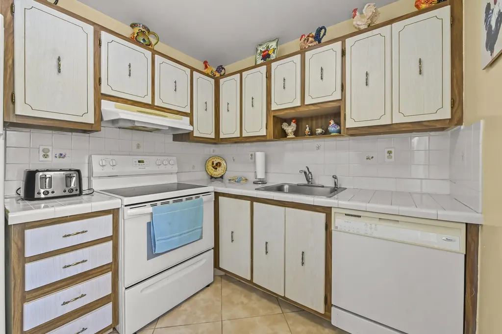507 Normandy K Delray Beach FL 33484