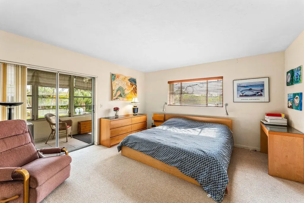 3280 Cynthia Lane Lake Worth Beach FL 33461