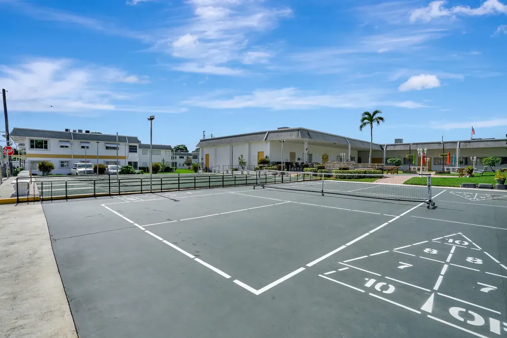 3280 Cynthia Lane Lake Worth Beach FL 33461