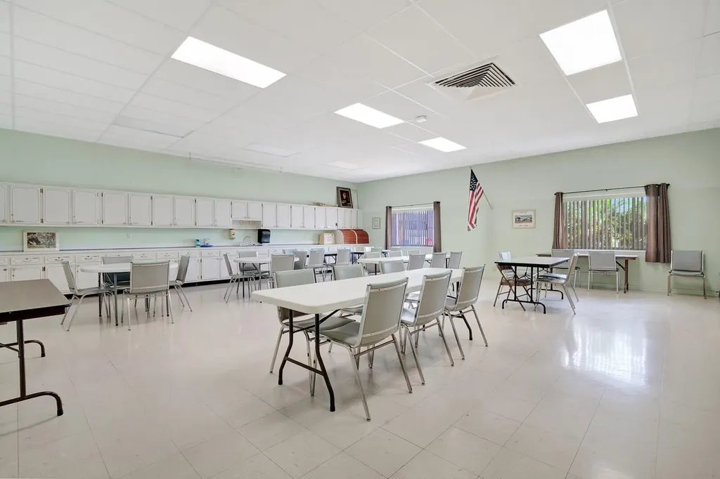 3280 Cynthia Lane Lake Worth Beach FL 33461