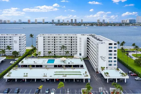 301 Lake Shore Drive Lake Park FL 33403