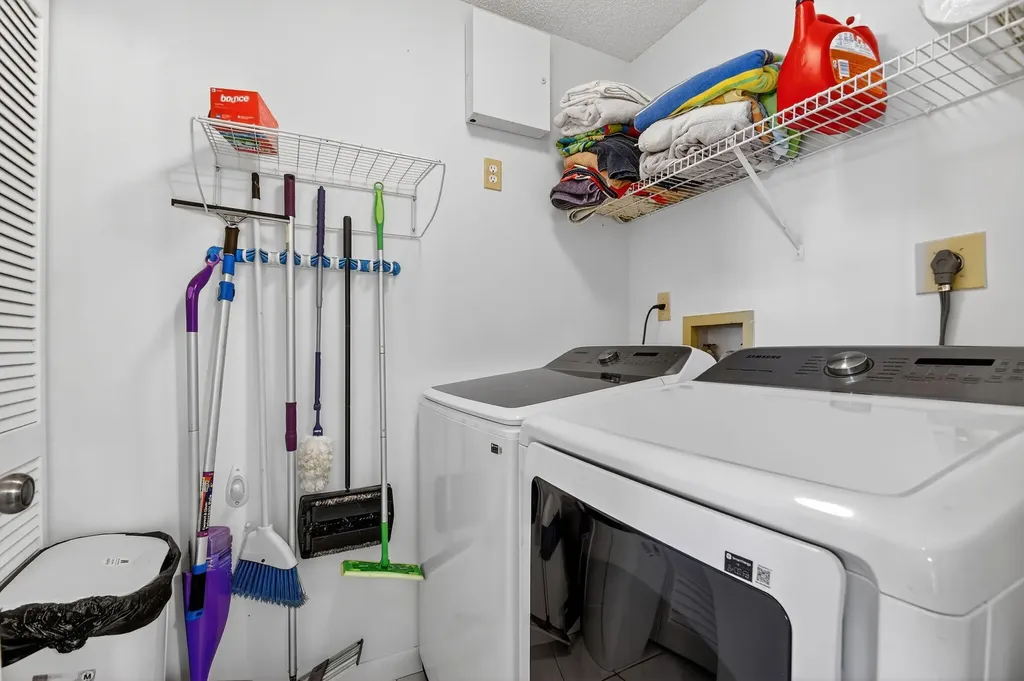 6193 Pointe Regal Circle Delray Beach FL 33484