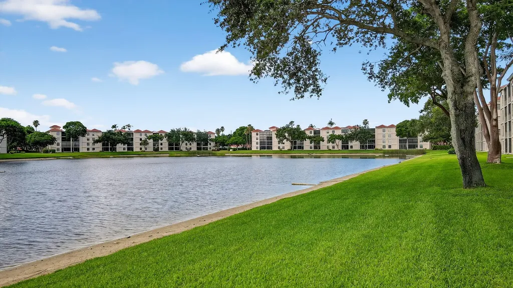 6193 Pointe Regal Circle Delray Beach FL 33484