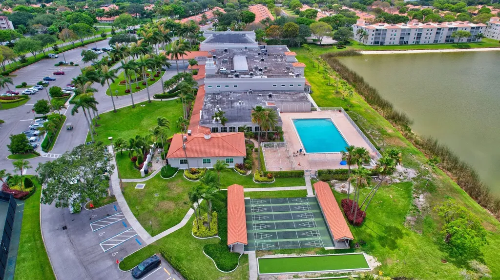 6193 Pointe Regal Circle Delray Beach FL 33484