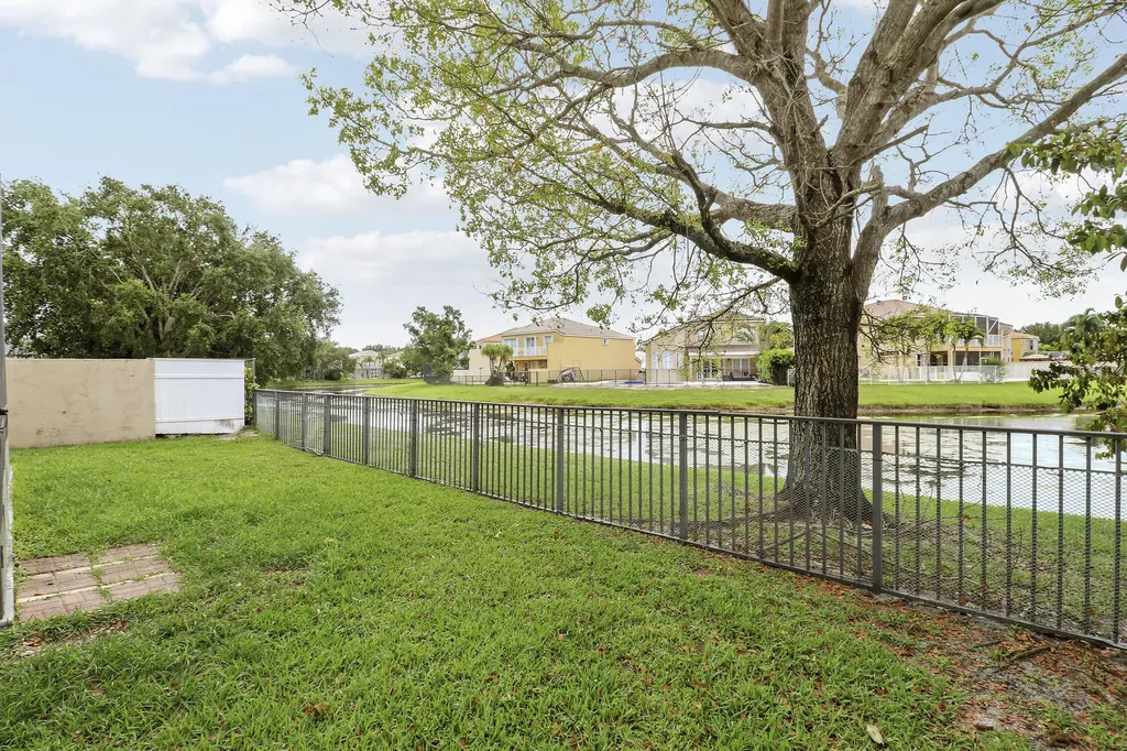 7077 Copperfield Circle Lake Worth FL 33467