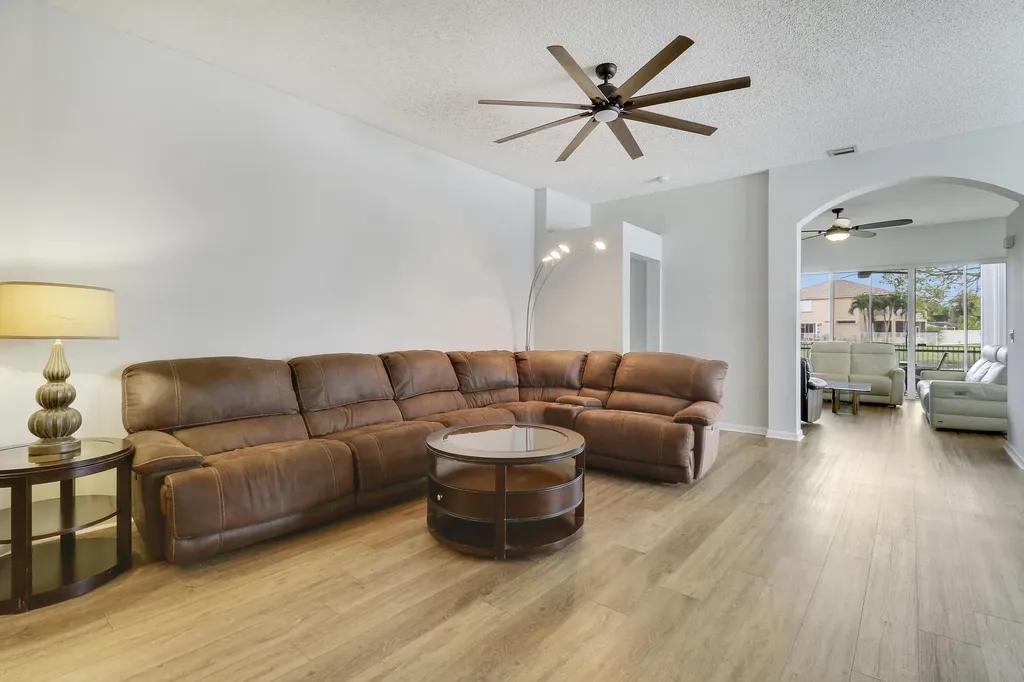 7077 Copperfield Circle Lake Worth FL 33467