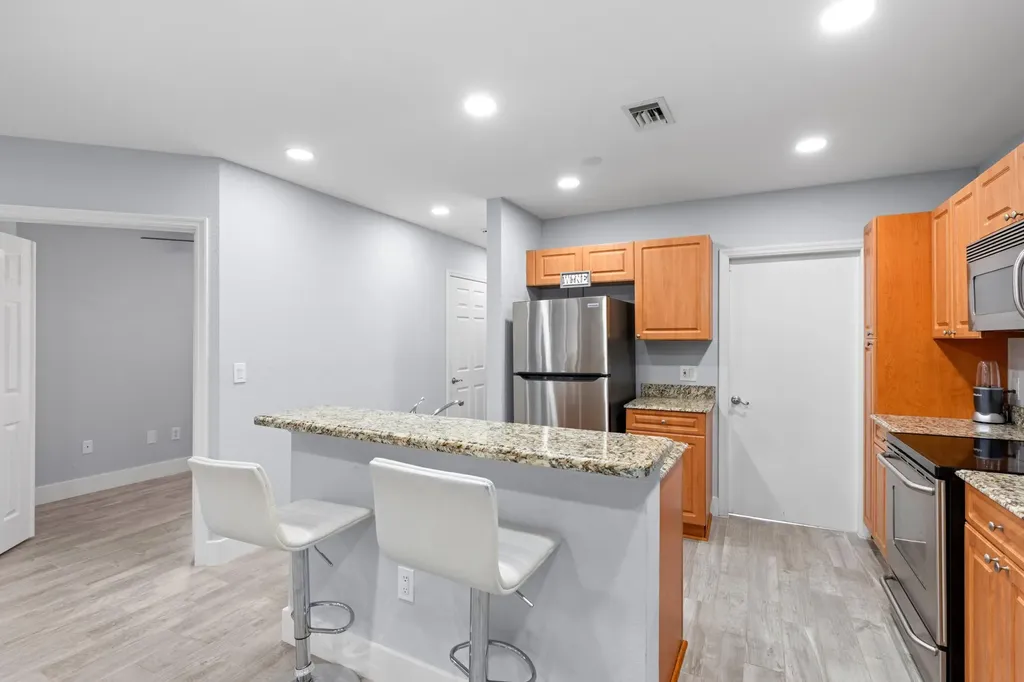 6685 Old Farm Trail Boynton Beach FL 33437