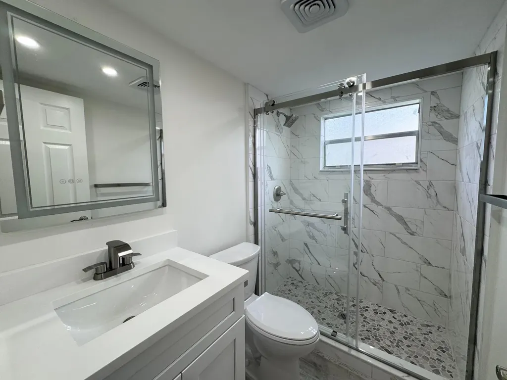 108 Brittany Delray Beach FL 33446