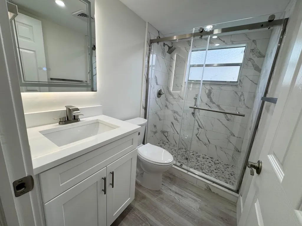 108 Brittany Delray Beach FL 33446