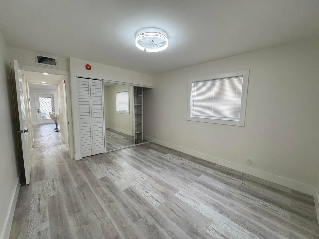 108 Brittany Delray Beach FL 33446