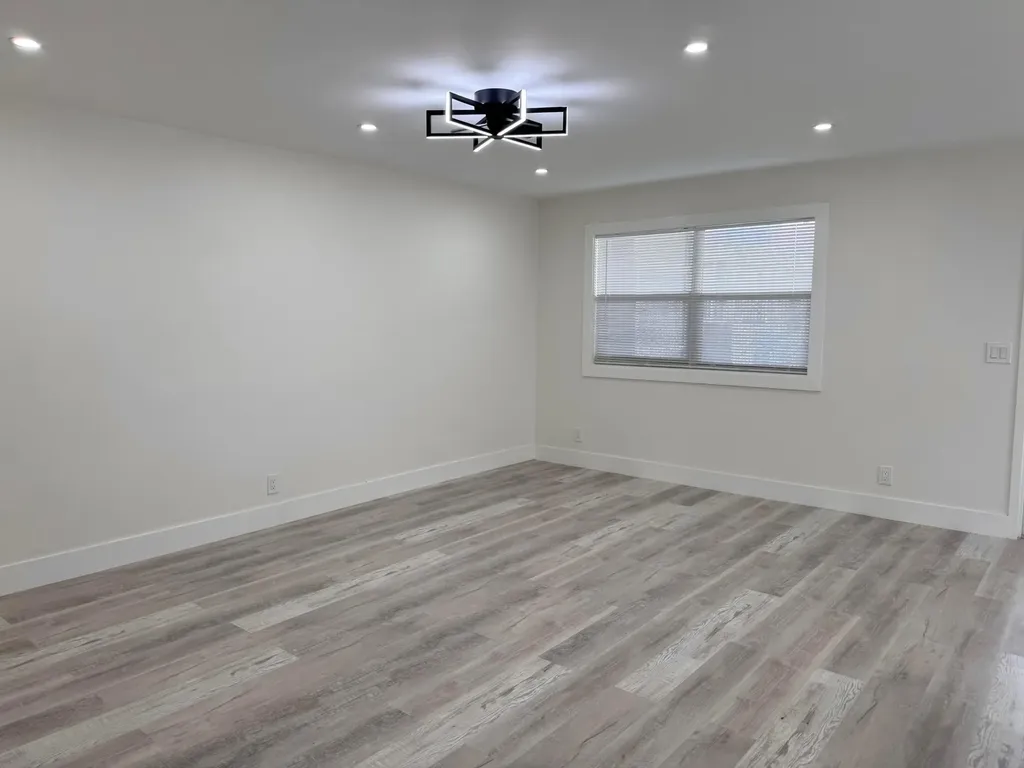 108 Brittany Delray Beach FL 33446