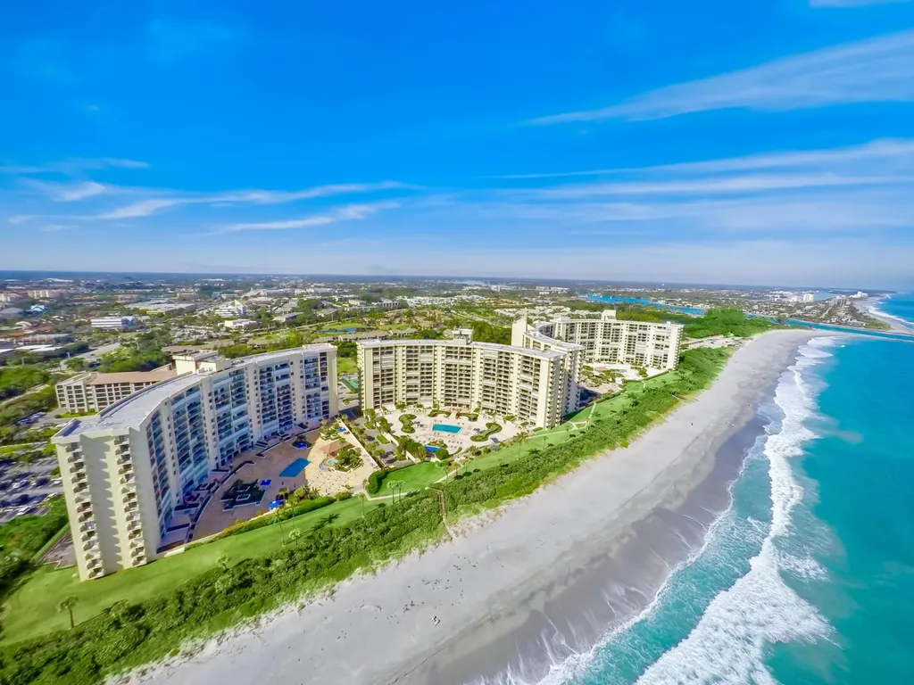 100 Ocean Trail Way Jupiter FL 33477
