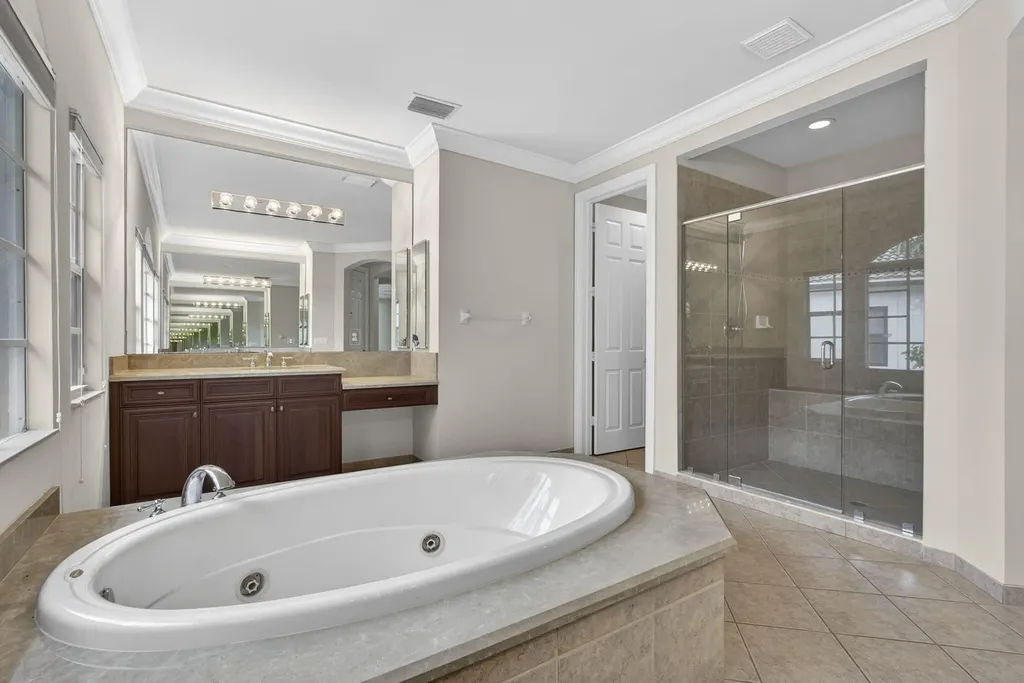 625 Glenfield Way Royal Palm Beach FL 33411