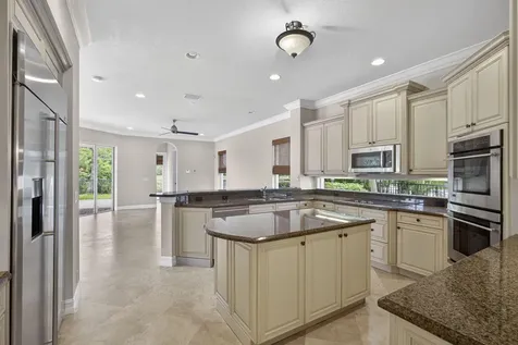 625 Glenfield Way Royal Palm Beach FL 33411