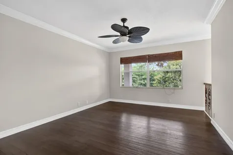 625 Glenfield Way Royal Palm Beach FL 33411