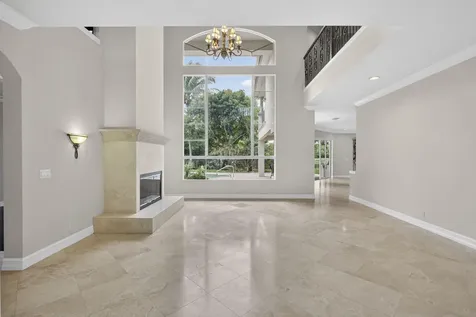 625 Glenfield Way Royal Palm Beach FL 33411