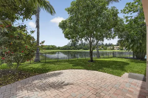 625 Glenfield Way Royal Palm Beach FL 33411