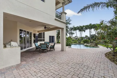 625 Glenfield Way Royal Palm Beach FL 33411