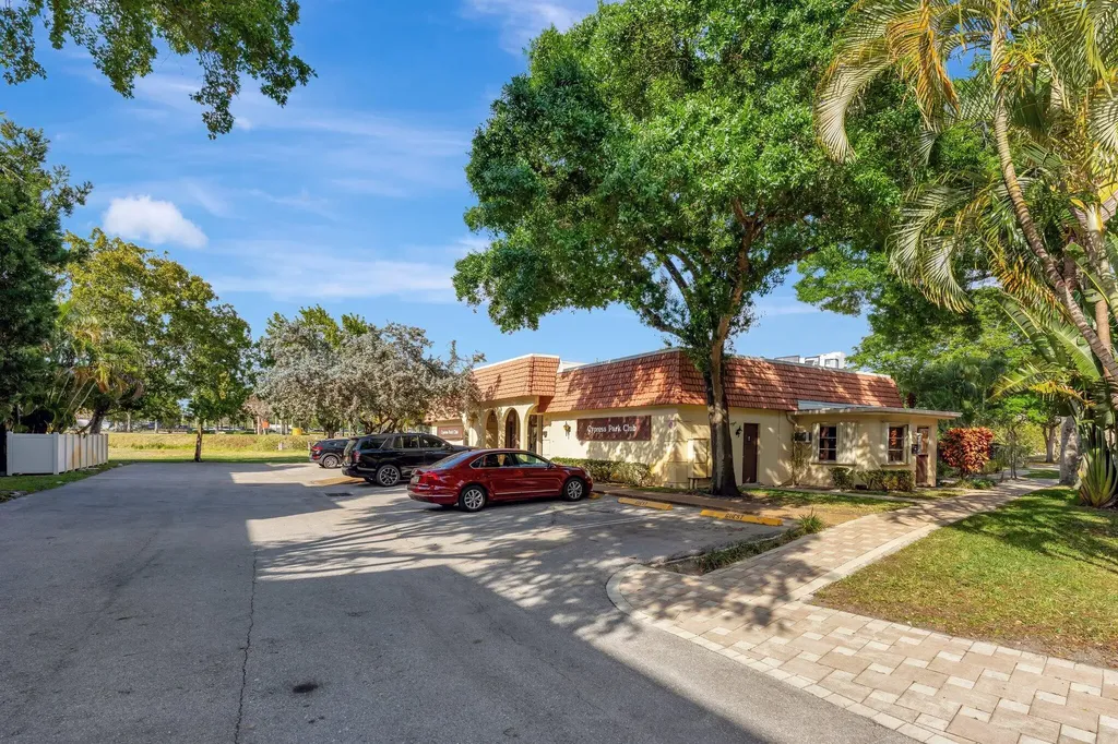 138 S Cypress Road Pompano Beach FL 33060