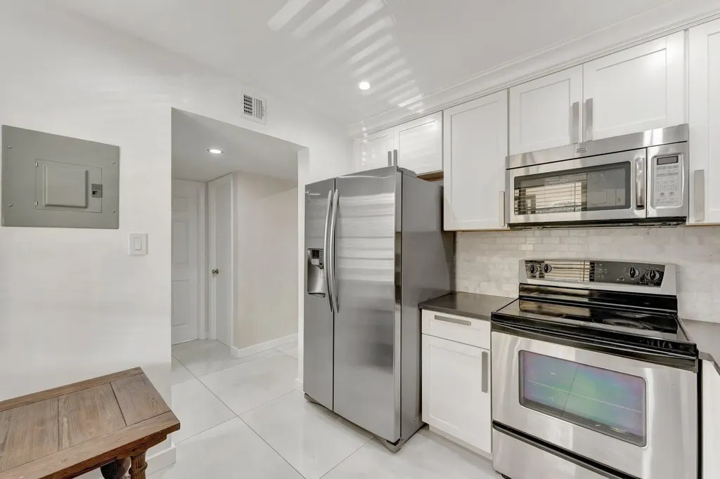 138 S Cypress Road Pompano Beach FL 33060