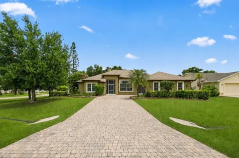 1593 SW Medley Lane Port St Lucie FL 34953