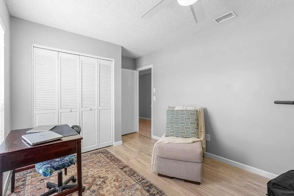5103 Center Street Jupiter FL 33458