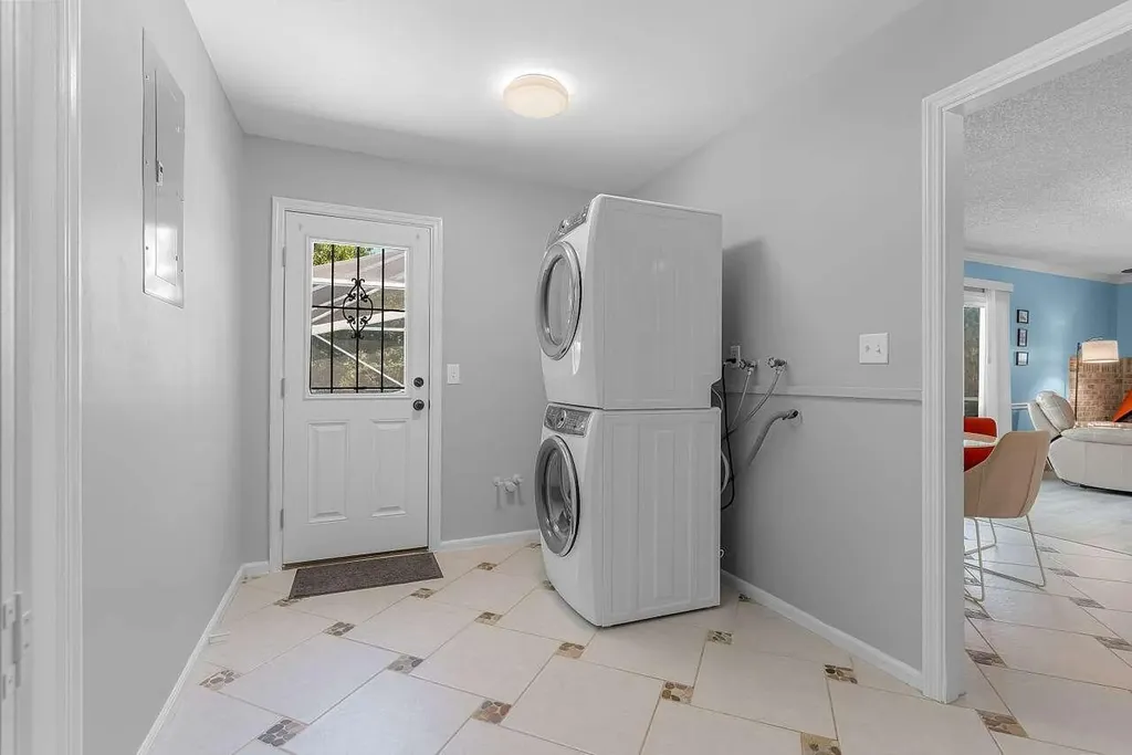 5103 Center Street Jupiter FL 33458