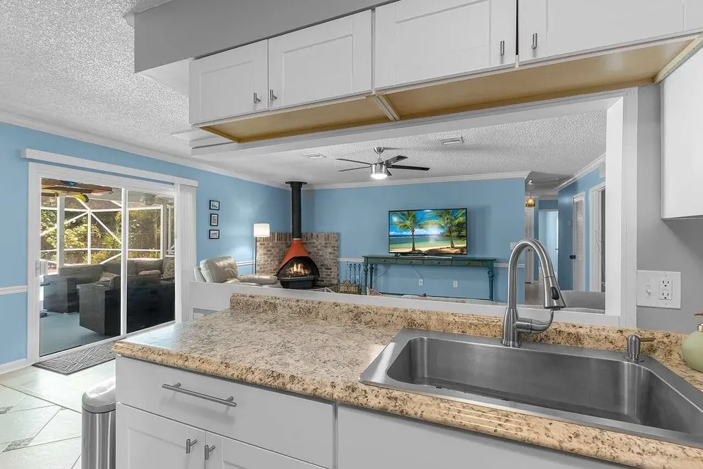 5103 Center Street Jupiter FL 33458