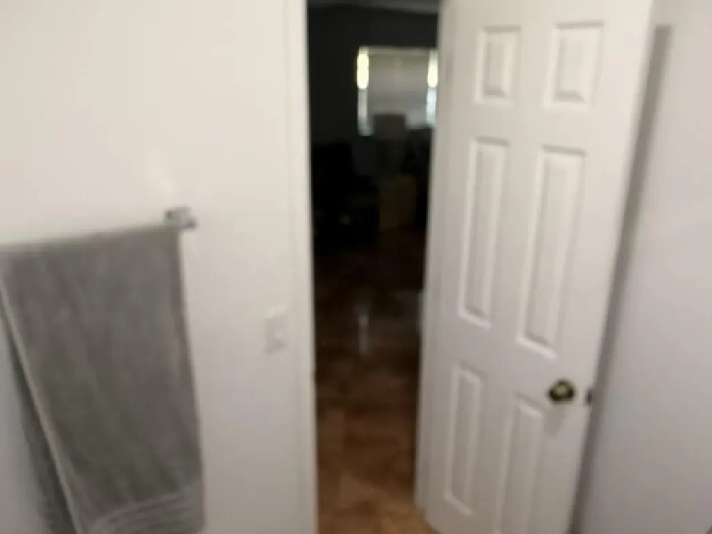 5103 NW 35th Street Lauderdale Lakes FL 33319